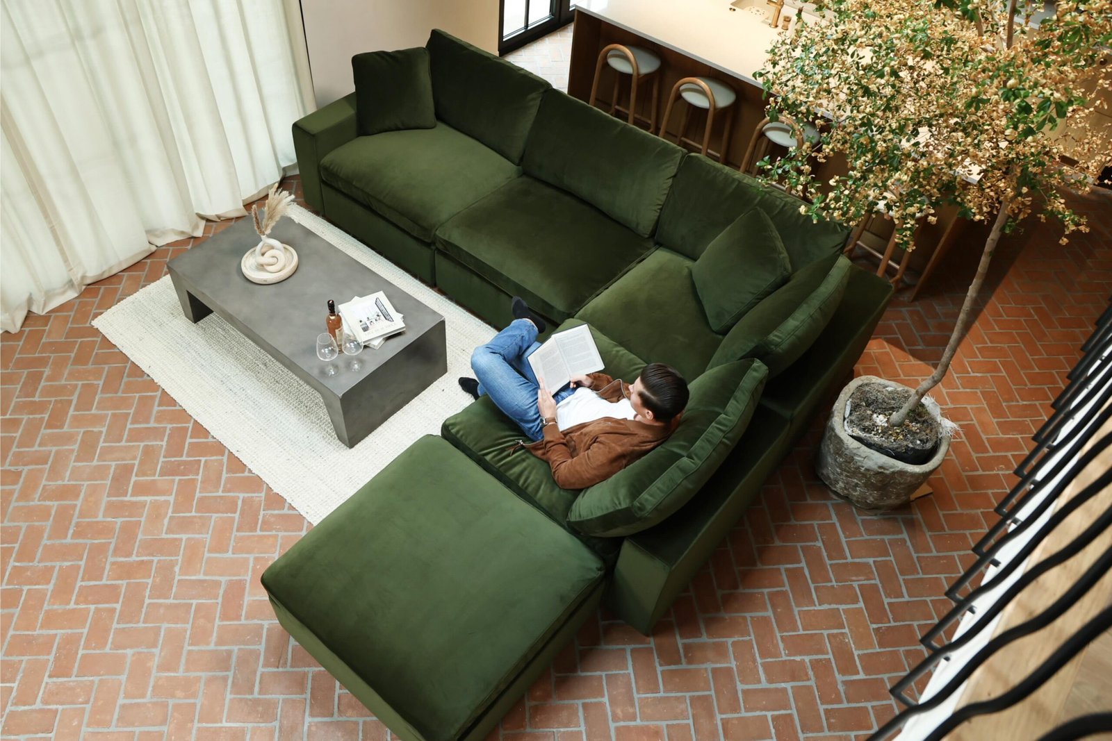 Modular Sofas For Hospitality Spaces